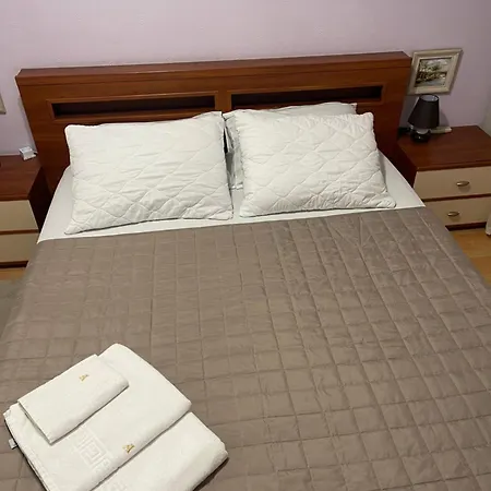 Two-room For